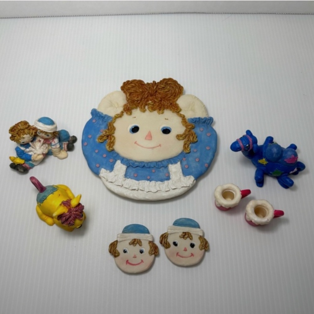 VINTAGE (1997) POPULAR IMPORTS Raggedy Ann & Andy Resin Mini Tea 10 piece Set